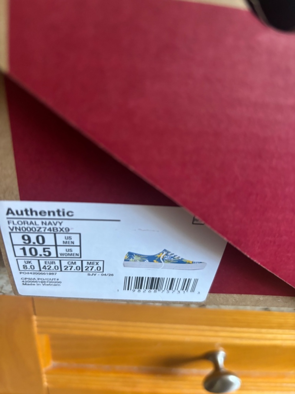 Vans - Picture 5 of 5
